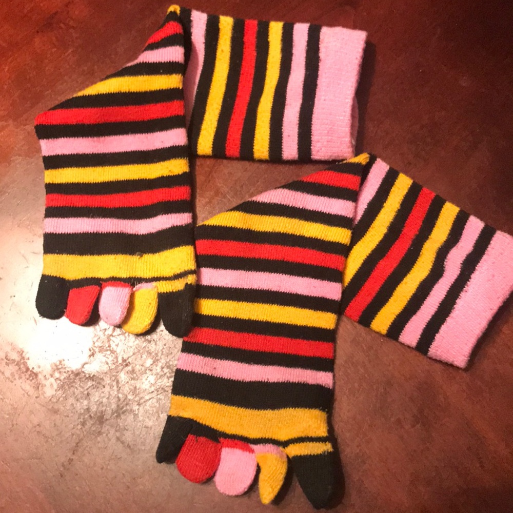 Socks with toes